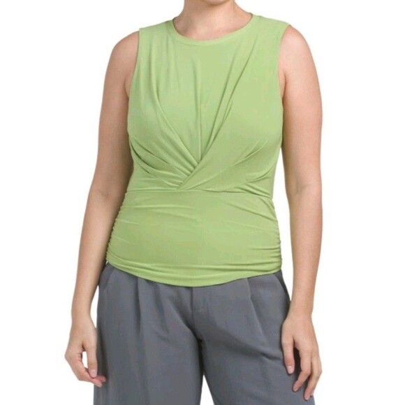 Cynthia Steffe Women's Sleeveless Stretch Top Size M - Picture 1 of 2